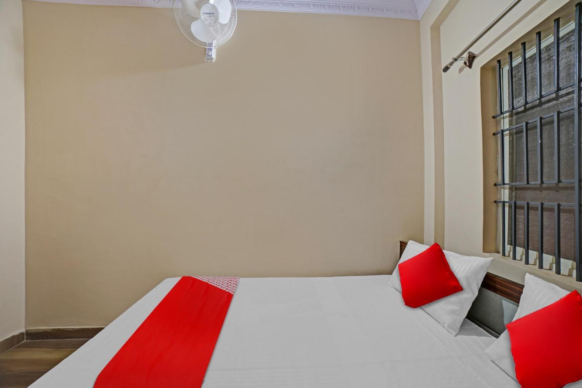 Spot On 81074 Sk Lodge Bangalore Dış mekan fotoğraf