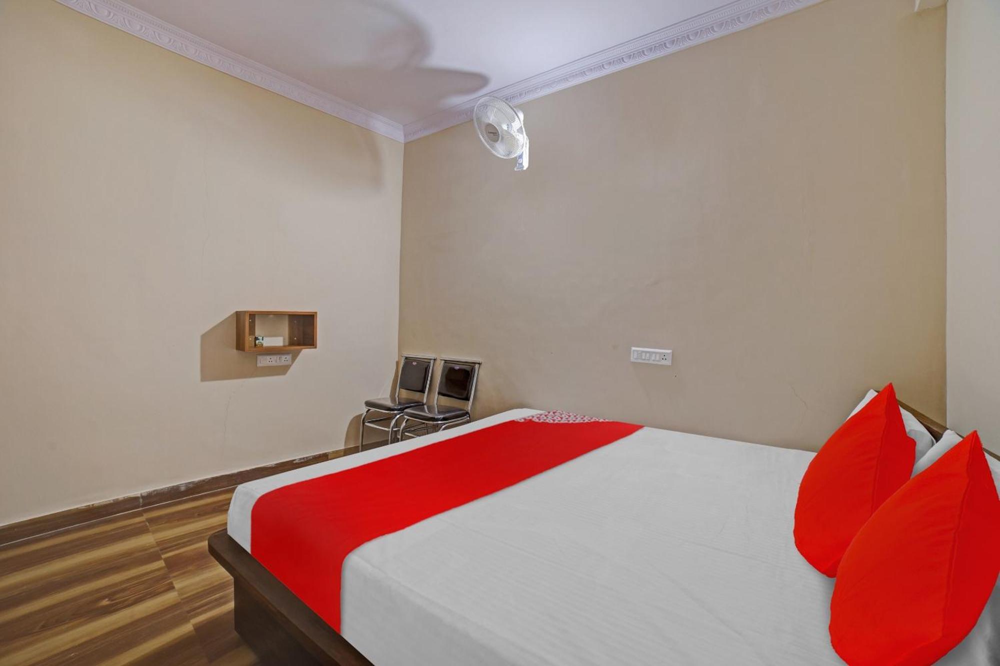 Spot On 81074 Sk Lodge Bangalore Dış mekan fotoğraf
